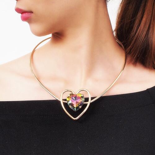 Alloy Bib Torques Chokers Necklaces For Women Heart Big Crystal Statement Necklace Wedding Fashion Jewelry UKMOC