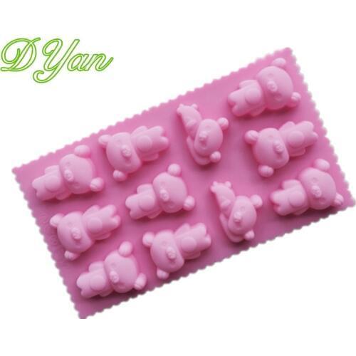 11 Even Lace Bears Silicone Chocolate Mold Cartoon Bear Handmade Soap Mold High Temperature Baking Mold A981