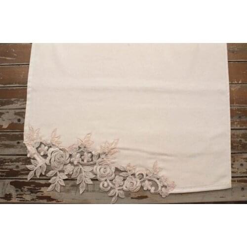 French Aplikli Rose Branch Towel Cappucino