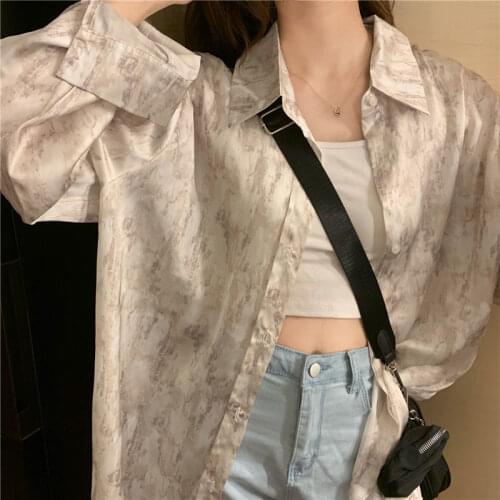 Autumn 2021 Oversized Shirt Long Sleeve Blouse Women Button Up Oil Painting Loose Top Korean Fashion Clothing
