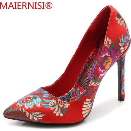 2018 Heels Women Pumps Solid Silk printing Pointed Toe Shallow Fashion High Heels 11cm Shoes Womens Wedding Shoes