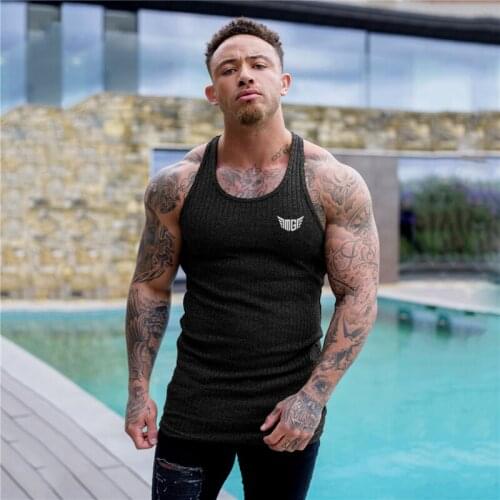 Mens Casual O Neck Sleeveless T Shirt Fitness Slim Fit Sports Strips Tank Top Male Fashion Singlets Summer Knitted Gym Clothing