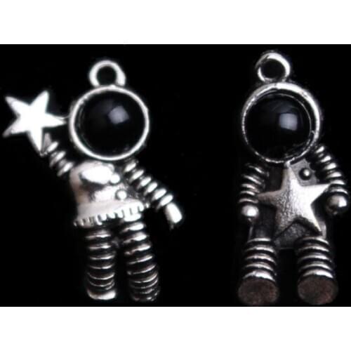 20pcs Universe Astronaut Antique Silvery Space Man Charms Pendants DIY Handmade Tibetan Silver Findings Jewelry Making