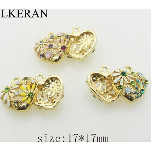 LKERAN 17*17MM Heart Pendant decoration 10Pcs/lot Gold Metal buttons for clothing DIY Handmade sewing Diamond Jewelry Buttons