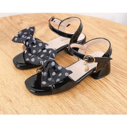 2020 summer girls sandals with straps butterfly polka dot kids sandals bowtie chains Leather Children Princess Shoes low-heeled