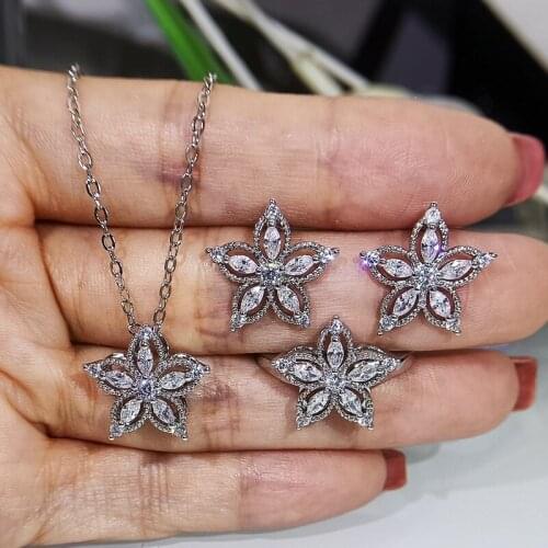 2021 New Fashion Five-pointed Star Pendant Ring Earrings AAAA Glittering Zircon Jewelry Womens Ring Bridal Set