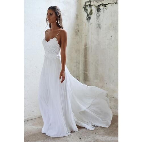 2019 Simple Beach Wedding Dresses A Line Spaghetti Sleeveless Lace Applique Backless Bridal Gowns Sweep Train Plus Size Boho