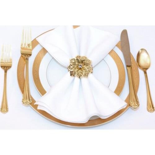 1Pcs Napkin Rings Hollow Out Flower Shape Napkin Holder Exquisite High Grade Napkin Ring For Hotel Restaurant Decoration