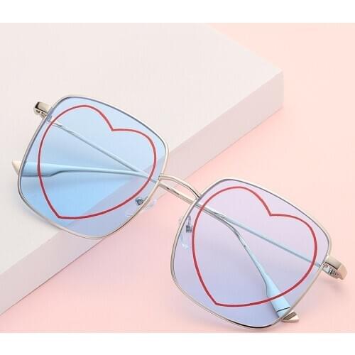 Wholesale Made in China unisex Square metal Sunglasses women oversized Heart shaped sunglasses women AS082