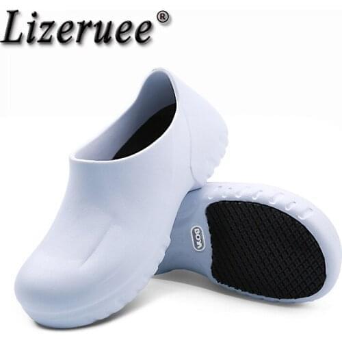 Lizeruee EVA High Quality Chef Shoes Non-slip Waterproof Oil-proof Kitchen Work Shoes for Chef Master Cook Restaurant Slippers