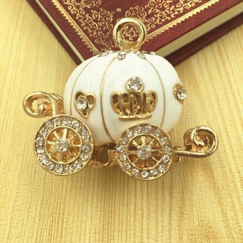 Oil Drop White Color Alloy Princess Pumpkin Carriage Gold Tone Rhinestone Crystal Jewelry Necklace Pendanat Charms