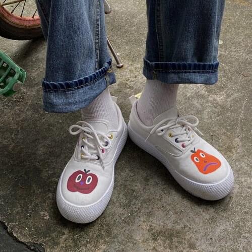 2021 New Casual Korean Style College Style Canvas Shoes Literary Cute Spring And Summer Round Head Graffiti White Shoes Trend