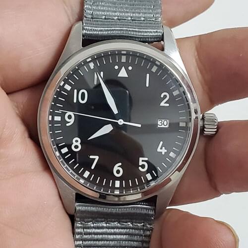 Watch stainless steel 40mm case, sapphire Japanese NH35 automatic movement, green luminous see-through back cover