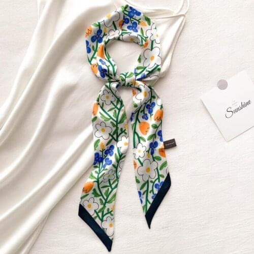 Classic Chain Printed Silk Scarf Literary Ladies Decoration Neck Scarves Silk Scarfs for Bag All-match Fashion Headband Foulard