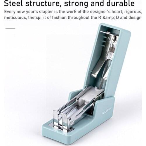 Mini Color Portable Compact Stapler Set Student Stationery Office Tool Binding C0M9