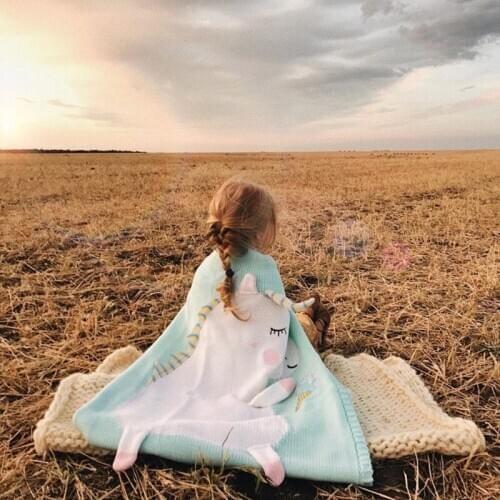 Cute Unicorn Animal Acrylic Throw Blanket Sofa Bed Car Travel Solid Manta Wool Thread Knitted Blanket Christmas Children Gift
