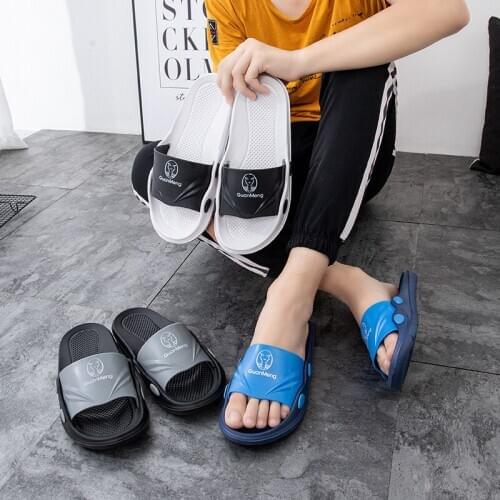 ZEEKSON Summer Wear Mens One-word Slippers Korean Fashion New Outdoor Non-slip Slippers Mens Breathable Beach Slippers