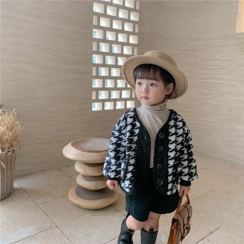 Winter ChildrenS Casual Jacket Parent-Child Plaid Kids Clothing Plus Velvet Cardigan New Baby Girls Boys Wool Sweater Outfits