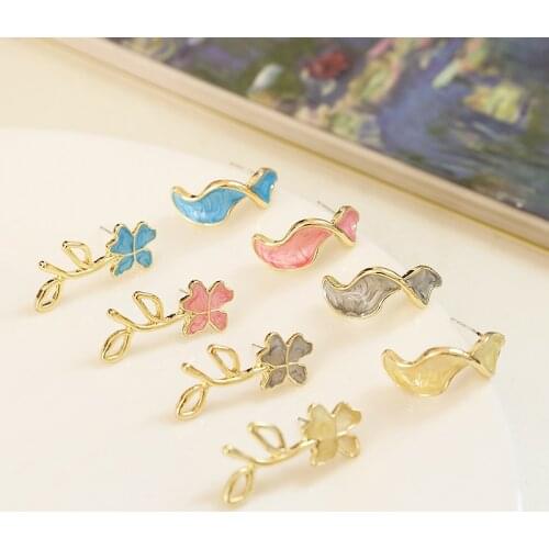 4pcs Korean Elegant temperament Stud Earrings Vacation bouquet twisted geometry Earrings diy jewelry accessories materials