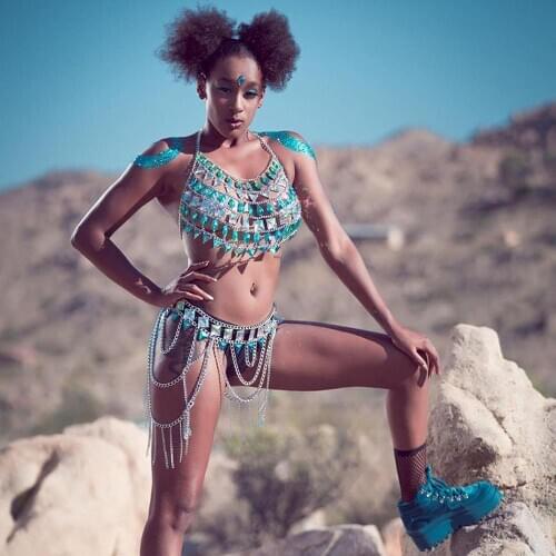 Boho 1 Set Metal Chain Body Harness Bra Crystal Chest Belt Waist Jewelry Sequins Caged Top Plus Size Women Halloween Rave Wear