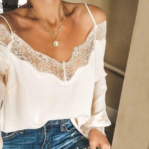 V Neck Long Sleeve Black Chiffon Shirt Fashion Sexy Off-shoulder Stitching Lace Blouse Women Loose Women Tops Blusa Mujer 16582