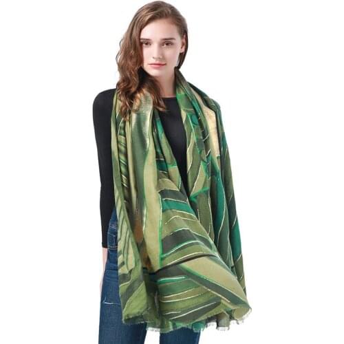 2021 Cotton New Geometry Pattern Gold Foil Fringe Scarf Shawls Women Long Beautiful Geometric Wrap Hijab 6 Color Free Shipping
