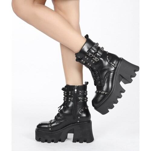 Patent Leather Gothic Black Boots Women Heel Sexy Chain Chunky Heel Platform Boots Female Punk Style Ankle Boots Zipper998