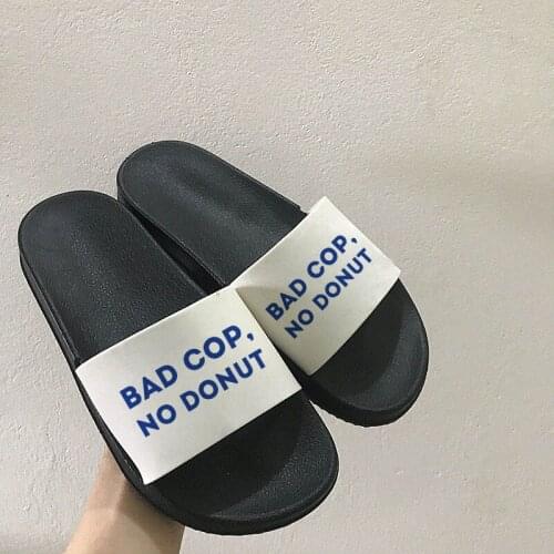 2021 Women Slippers Harajuku Letter Simple Non-slip Comfortable New Style Summer Beach Fashion Open Toe Female Sandals