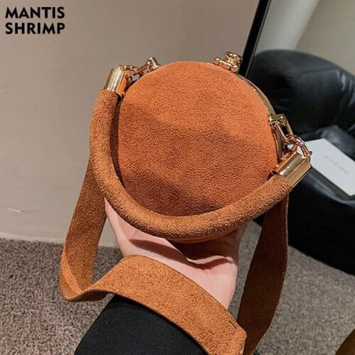 Mantis shrimp Women's Round Bags