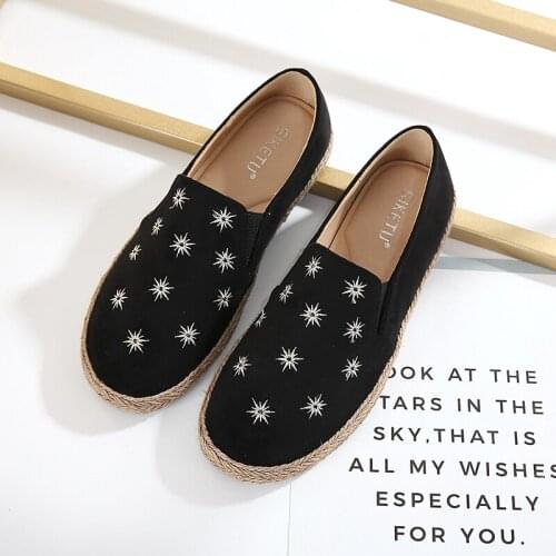 Fashion Ladies Loafers Women Embroidered Lazy Shoes Slip-on Soft Women Hemp Flats Stars Casual Woman Espadrilles Footwear