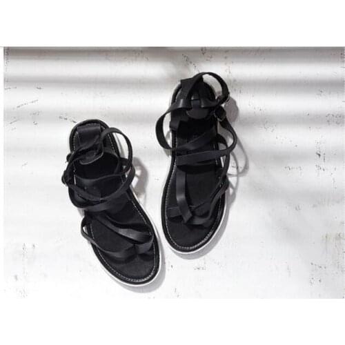 Hot 2018 Summer Korean Style Flip flops men Sandals Flat heel Full Grain Leather Mens Gladiators