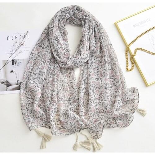 2021 Fashion Small Flower Print Tassel Scarf Shawls Long Soft Floral Scarves Hijab Wrap 2 Color