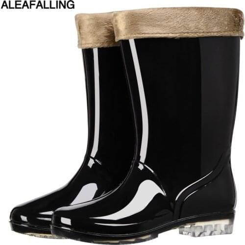 Aleafalling Women Rain Boots Lady Slip On Waterproof Lady Shoes Removable Thicken Rainproof Cover Car Washing Girls Shoes AW16