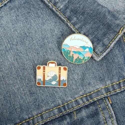 Creative cartoon exquisite drip paint travel bag backpack brooch clothes anti-glare buckle for women