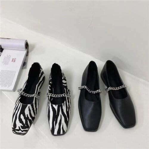Fashion Women Flats Shallow Slip On Square Toe Black Shoes Metal Chain Flats Heeled Flats Fashion Ballet Shoes Woman Size 35-39