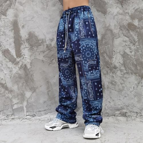 Straight Loose Bandana Pants Men Oversized Wide Leg Casual Streetwear Paisley Fashion Print Male Sweatpants Autumn 2021
