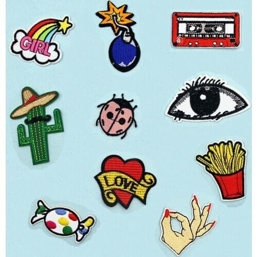 10Pcs Hot Mixed Iron On Patches for Clothing DIY Fabric Badges Applique Embroidered Stickers for Garment Clothes Accessories