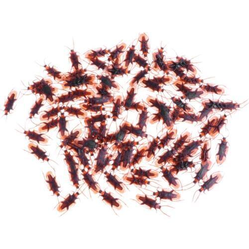 100-piece Rubber Cockroach Insect Model Toy Funny Halloween Party Decoration