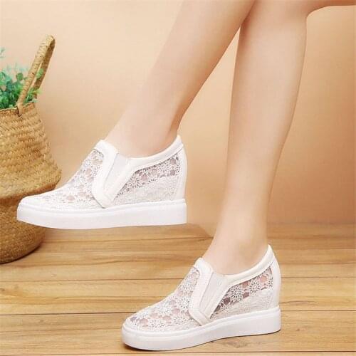 Fashion Lace White Sneaker Brethable Summer Sneakers For Women Casual Shoes Hidden Heel Wedge Platform Vulcanize Shoe Woman
