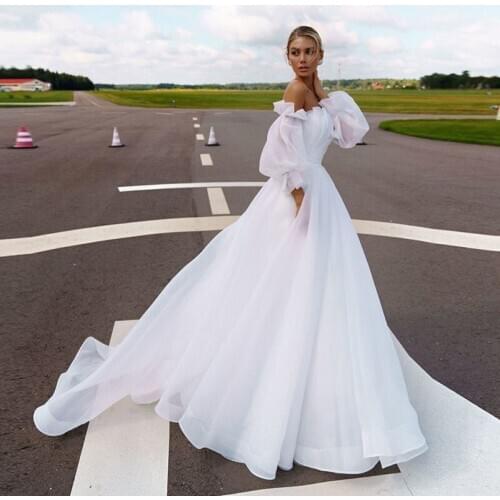 Princess Boho Wedding Dresses Detachable Puffy Long Sleeves Strapless Ruffled Organza A-Line Bride Dress White Ivory Backless
