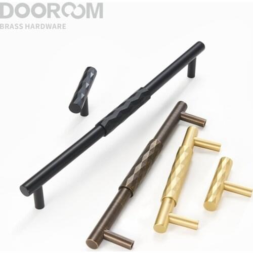 Dooroom Brass Furniture Handles Modern Italian Style Hammered Pulls T-bar Cupboard Wardrobe Dresser Shoe Box Drawer Cabinet Knob