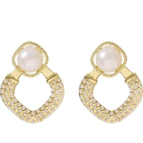 New Korea Geometric Simulation Pearl New Fashion Temperament Atmosphere Earrings Fashion Women Earrings Women Wholesale