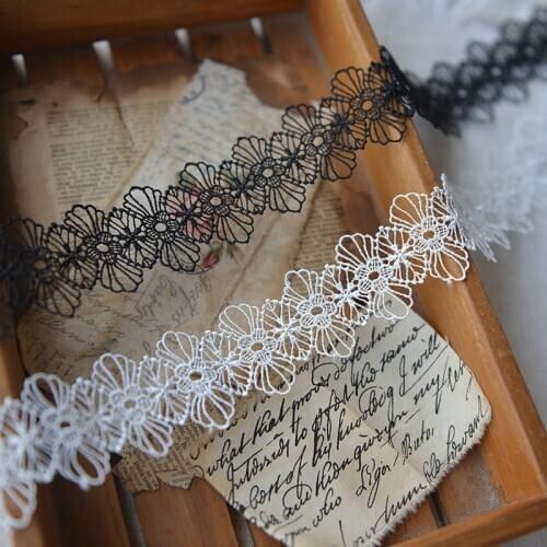 1Yards Best Selling Latest Lace Ribbon Applique Trim 4cm Guipure Black White Lace Fabric Wedding Dress Sewing Accessories E10