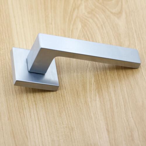 New Modern Zinc Alloy Door Handle for Interior door