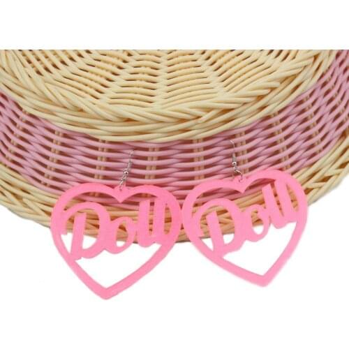 Lovely Heart Glitter Pink Acrylic Drop Earrings Jewelry for Womens Brincos Oorbellen Letter Doll Fashion Earring Girls Gift