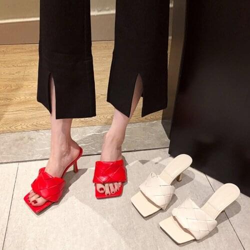 Womens shoes 2021 spring and summer one-word flat-bottomed fashion womens shoes high-heeled leather square toe sandals