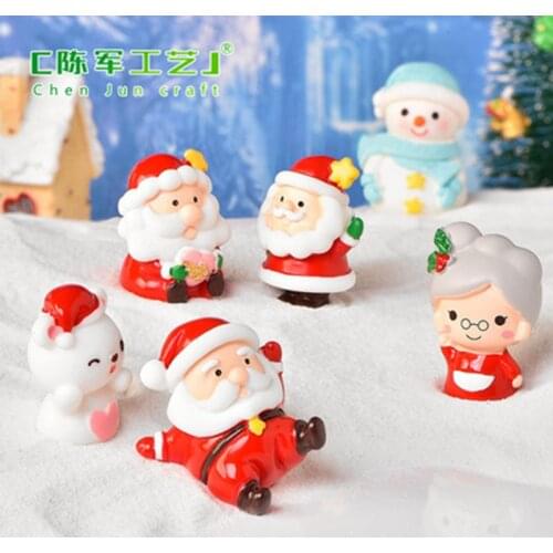 ZOCDOU 1 Piece Happy Christmas Santa Snowman Cute Couple Small Statue Little Figurine Crafts Figure Ornament Miniatures