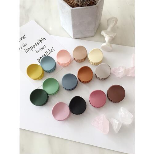 New fashion matte texture mini geometry round bangs clip catch clip hair clip girl child woman Hair Accessories headwear