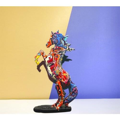 Colorful Art Graffiti Water Transfer Horse To Success Crafts Home Living Room Entrance Wine Cabinet Decoration Ornaments