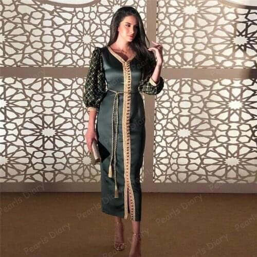 Moroccan Kaftan Evening Dresses Dubai Abaya Arabic Gold Embroidery V-Neck Caftan Dress Elegant Special Occasion Gowns 2021 Prom
